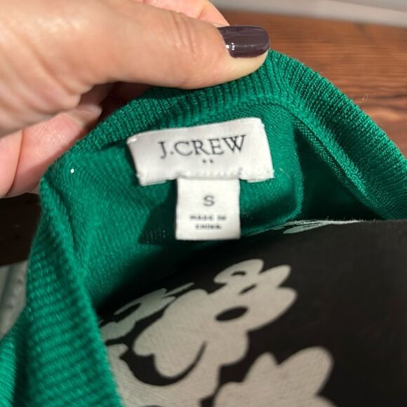 J. Crew Women Sweater Green Small Merino Wool Blend VNeck Pullover Long Sleeve - Picture 7 of 8